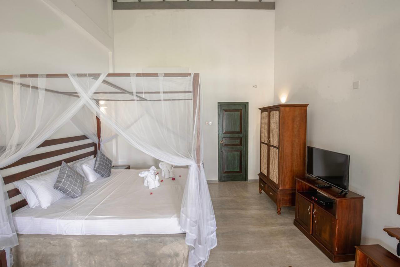 Villa Nilnara Ахунгала Екстериор снимка